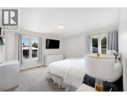 255 FORT STREET - 18