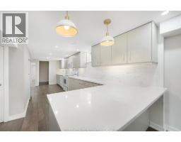 255 FORT STREET - 26