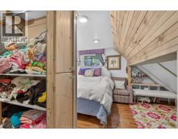 935 BARTLET - 24