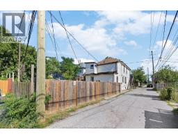 1056-1060 NIAGARA - 24