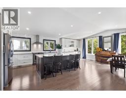 288 RAMBLEWOOD DRIVE - 2