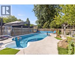 288 RAMBLEWOOD DRIVE - 6