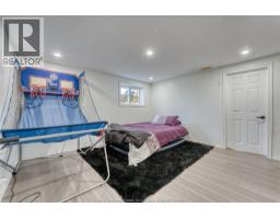 24 HOMESTEAD DRIVE - 10