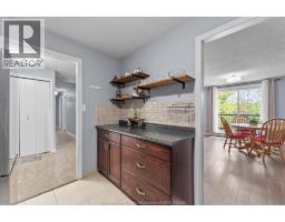 3936 Wyandotte STREET East UnitNo. 405 - 12