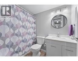 3936 Wyandotte STREET East UnitNo. 405 - 15