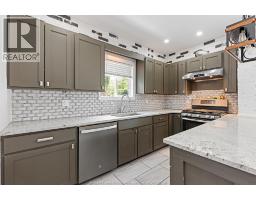 327 LINCOLN ROAD - 14