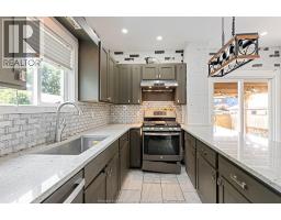 327 LINCOLN ROAD - 15