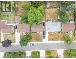 7 GLADSTONE AVENUE - 28