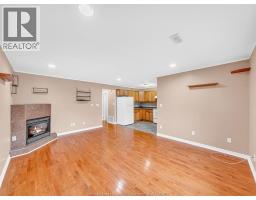 271 WATKINS - 25