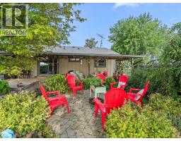1976 LAKESHORE ROAD 123 - 35