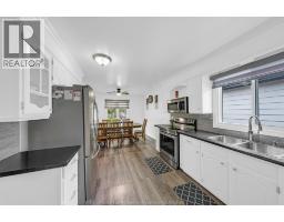 46 Plumbrook DRIVE - 12