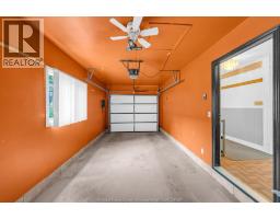 46 Plumbrook DRIVE - 32