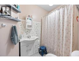 1545 LILLIAN AVENUE - 12