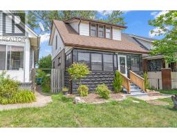 982 ELM AVENUE - 31