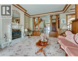 300 Elmgrove DRIVE - 13