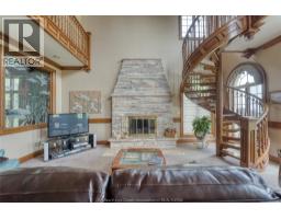 300 Elmgrove DRIVE - 17