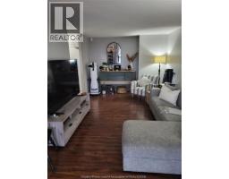150 PARK STREET UnitNo. 2212 - 6