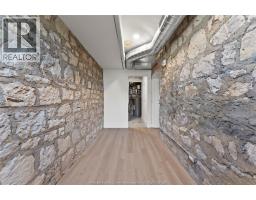 247 BROCK STREET UnitNo. 102 - 30