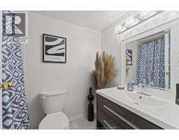 515 RIVERSIDE DRIVE West UnitNo. 1301 - 16