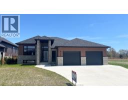 108 HAZEL CRESCENT - 1