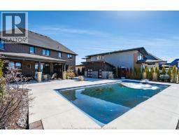 35 Augusta DRIVE - 37