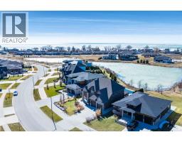 35 Augusta DRIVE - 44