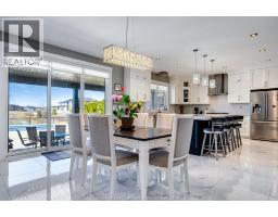 35 Augusta DRIVE - 6