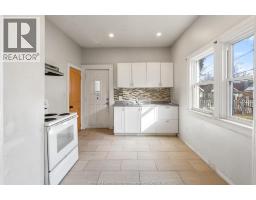 458-460 WAHKETA STREET - 18