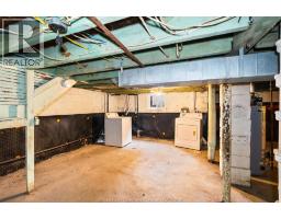 458-460 WAHKETA STREET - 30