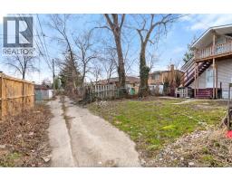 458-460 WAHKETA STREET - 8