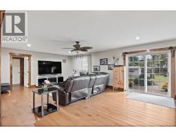 6653 ST. PHILIPPES LINE - 18