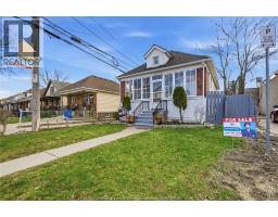 1023 HALL AVENUE - 6