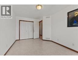 64 TOFFLEMIRE COURT - 16