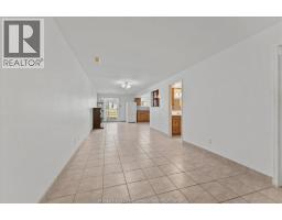 64 TOFFLEMIRE COURT - 17