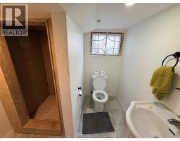 1378 ERIE STREET East - 16