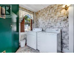 1247 Heritage ROAD - 16