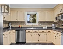 640 DELAWARE - 11