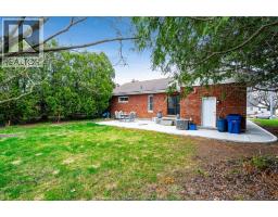 95 TWEEDSMUIR AVENUE East - 29