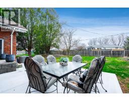 95 TWEEDSMUIR AVENUE East - 34