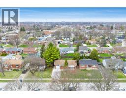 95 TWEEDSMUIR AVENUE East - 37