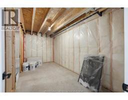 111 FENCELINE DRIVE - 33