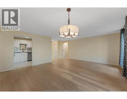 3936 WYANDOTTE STREET East UnitNo. 207 - 15