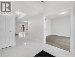 216 Cowan COURT - 5