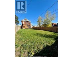 531 LANGLOIS AVENUE - 24
