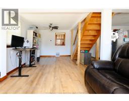 31 Maidstone AVENUE East - 5