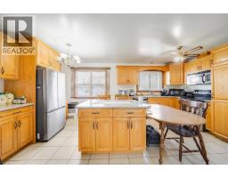 12 BENNIE AVENUE - 13