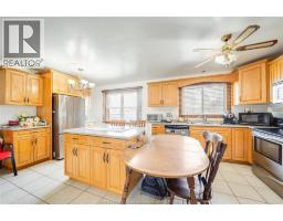 12 BENNIE AVENUE - 14