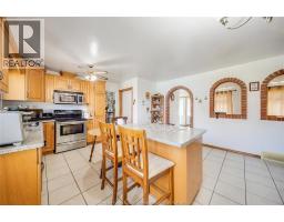 12 BENNIE AVENUE - 17