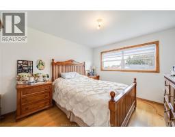12 BENNIE AVENUE - 27