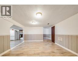 12 BENNIE AVENUE - 31